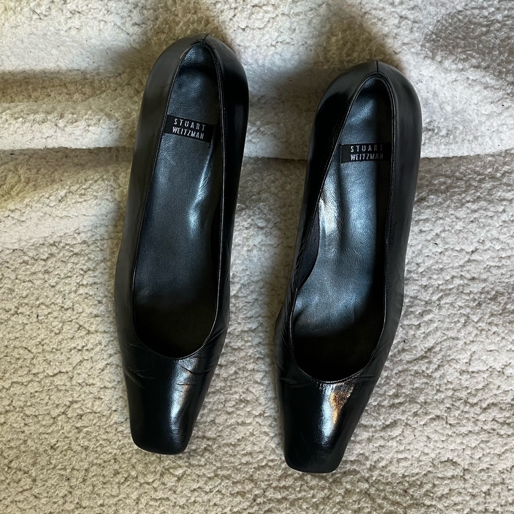 Stuart Weitzman Navy Heels with Bronze Block Accent - Picture 15 of 15
